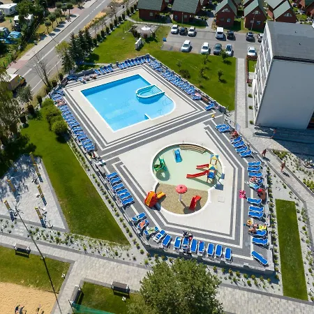 Zem-tourist 250 M Od Morza, Odkryty Basen, Plac Zabaw, Parking, Wyzywienie *