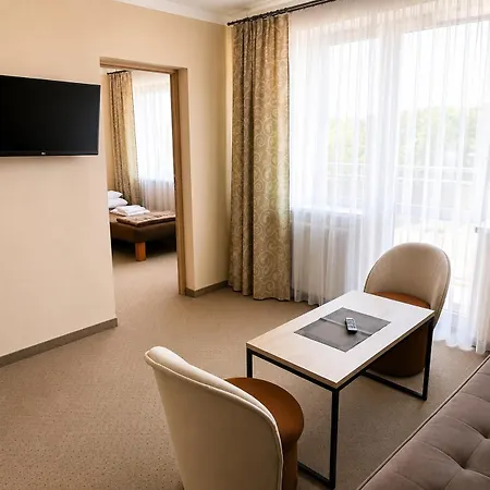 Zem-tourist 250 M Od Morza, Odkryty Basen, Plac Zabaw, Parking, Wyzywienie Resort Pustkowo