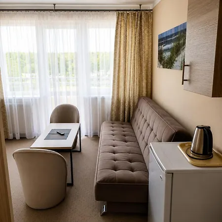 Resort Zem-tourist 250 M Od Morza, Odkryty Basen, Plac Zabaw, Parking, Wyzywienie