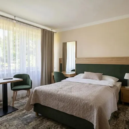 Zem-tourist 250 M Od Morza, Odkryty Basen, Plac Zabaw, Parking, Wyzywienie Resort *