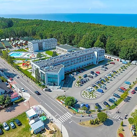 Zem-tourist 250 M Od Morza, Odkryty Basen, Plac Zabaw, Parking, Wyzywienie * Pustkowo