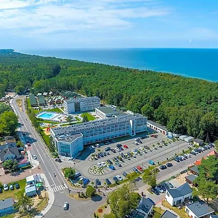 Resort Zem-tourist 250 M Od Morza, Odkryty Basen, Plac Zabaw, Parking, Wyzywienie Pustkowo