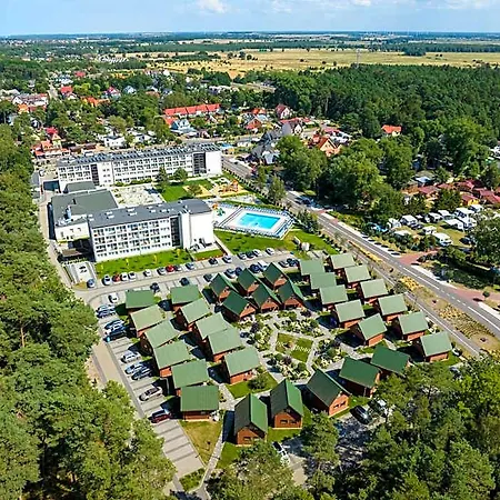 Zem-tourist 250 M Od Morza, Odkryty Basen, Plac Zabaw, Parking, Wyzywienie Resort