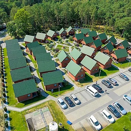 Resort Zem-tourist 250 M Od Morza, Odkryty Basen, Plac Zabaw, Parking, Wyzywienie *