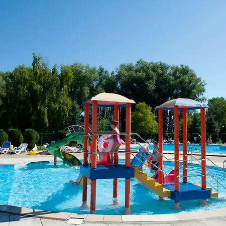 Zem-tourist Resort